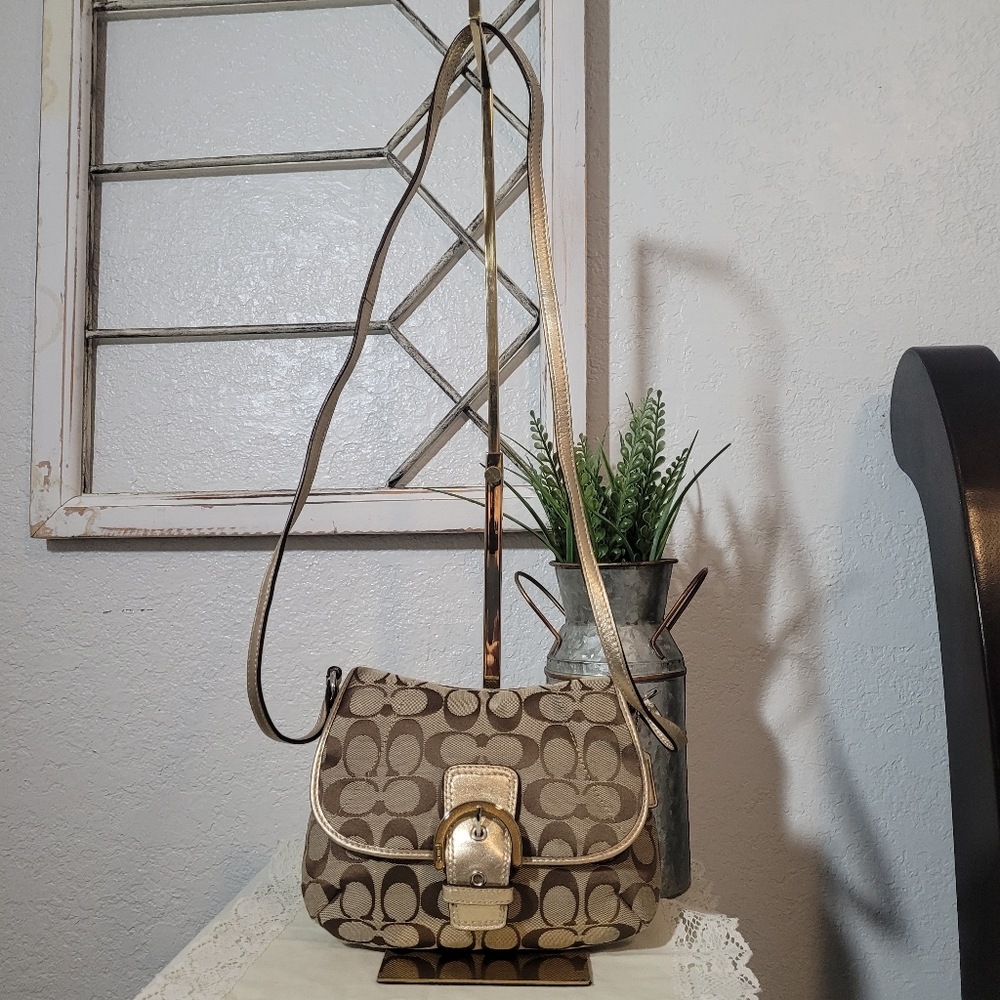 Coach Signature Shoulder Crossbody Soho Bag Canvas Beige  Made in Philippines